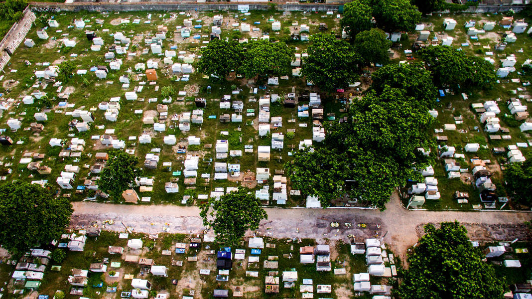 Maceió, 13 de maio de 2020 
Cemitério são José. localizado na Av. Siqueira Campos, 1500 - Trapiche da Barra em Maceió. Alagoas - Brasil.
Foto: ©Ailton Cruz