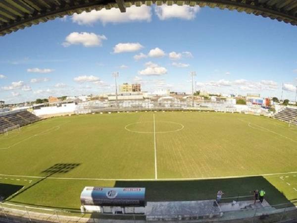 Estádio Coaracy da Mata Fonseca, em Arapiraca, será vistoriado nesta quinta-feira (14)