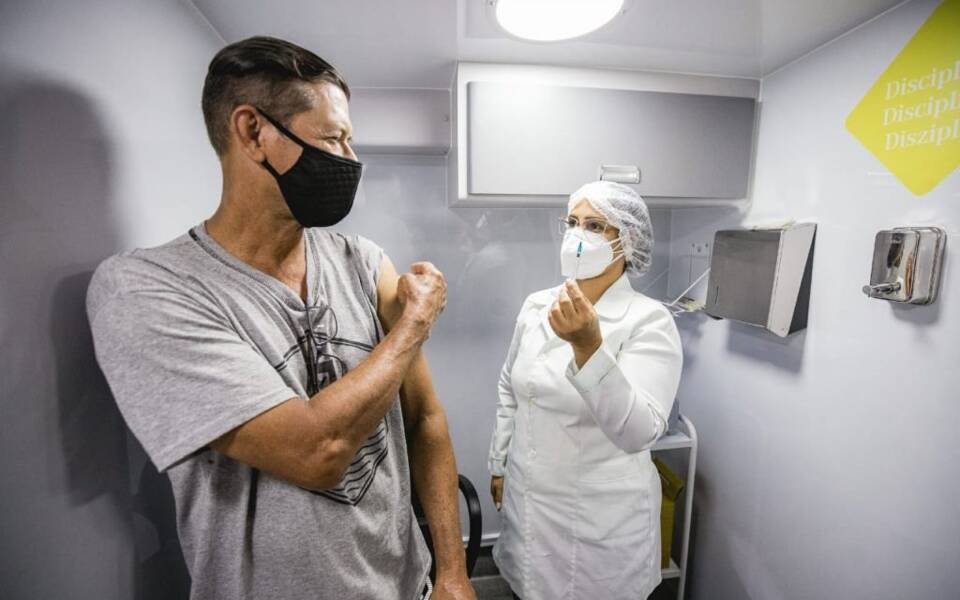 Prefeitura de Maceió manteve três pontos fixos de vacinação contra a Covid-19