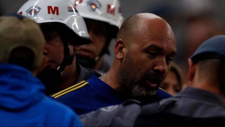 Torcedor do Boca Juniors foi detido por ato de racismo em jogo na Neo Química Arena, no Brasil