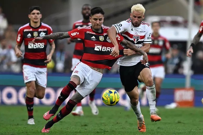 No jogo de ida, o São Paulo venceu o Flamengo, por 1 a 0, no Maracanã, e joga pelo empate neste domingo (24)