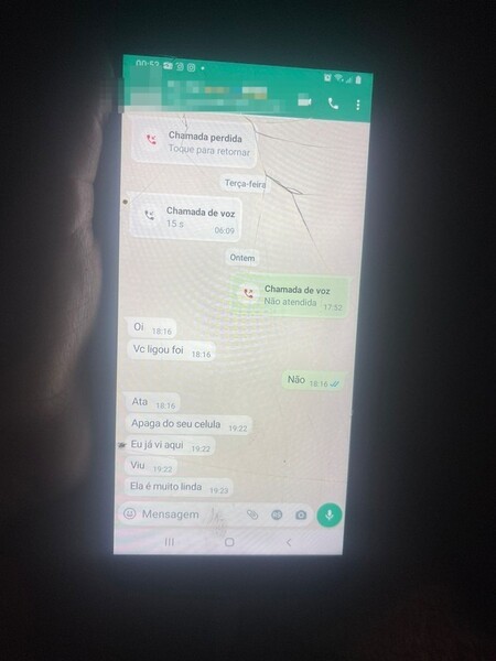 Laiane Dias resolveu revisar o celular da menina e se deparou com as mensagens