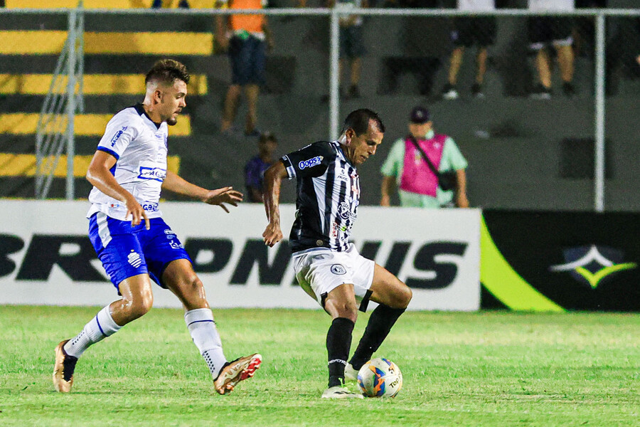 Didira foi um dos destaques da vitória do Alvinegro sobre o Azulão, na quarta-feira (7), pelo Campeonato Alagoano
