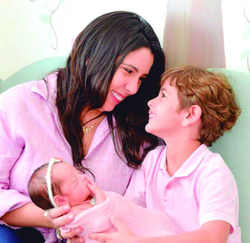 /Dividida entre a maternidade e o business, THAYSA ALMEIDA lança novos projetos pela Tempori e SCA