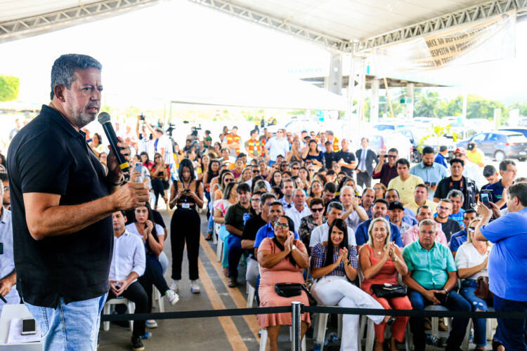 /São Miguel dos Campmos, 23 de maio de 2022
Senador Collor (PTB), na solenidade de entrega de um trecho da duplicação da rodovia BR-101, na cidade de São Miguel dos Campos, em Alagoas - Brasil.
Foto:@Ailton Cruz