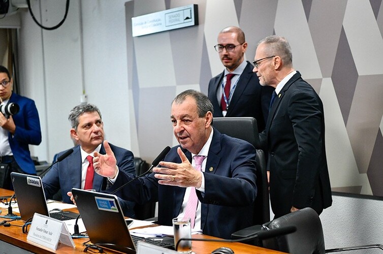 CPI aprova convocação do presidente da Braskem e de mais sete